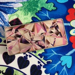 Rare Beauty Magnetic Spirit Eyeshadow palette